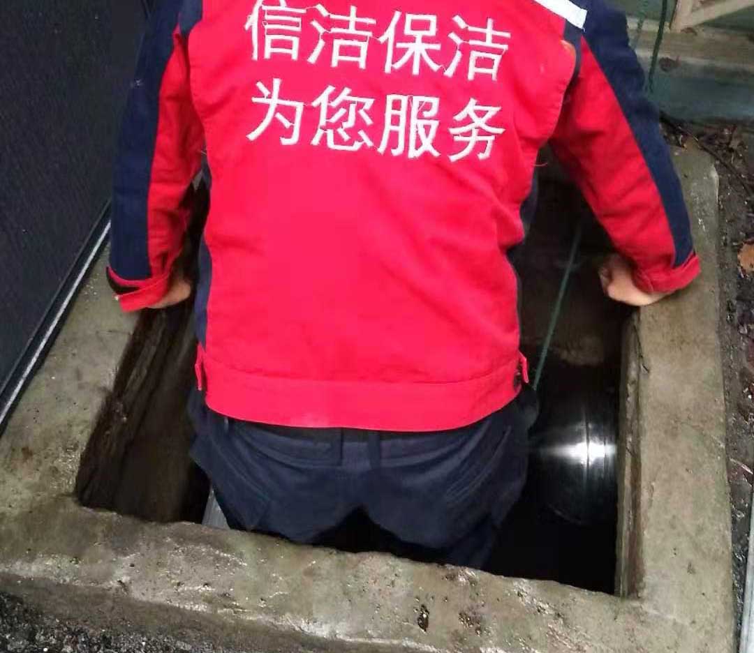 合生小区水箱清洗